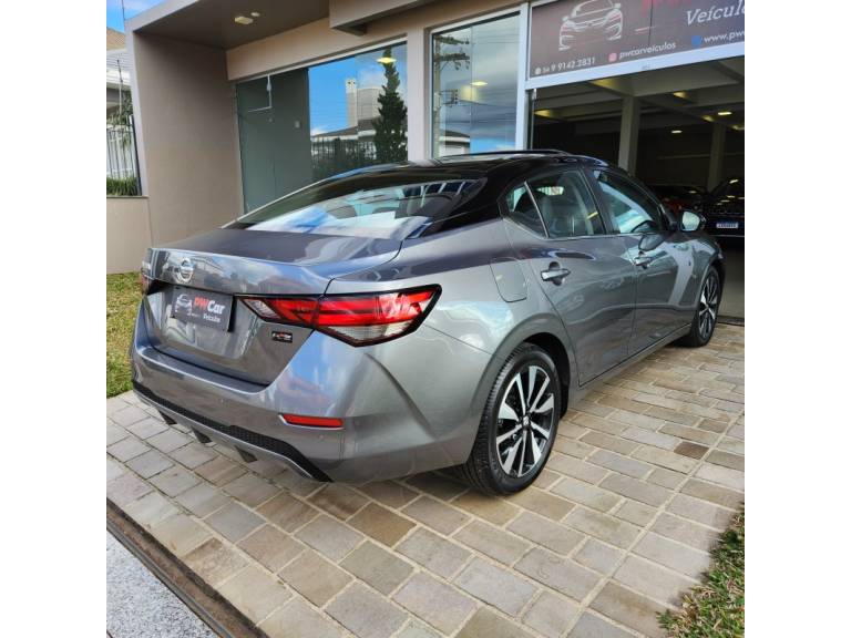 NISSAN - SENTRA - 2023/2023 - Cinza - R$ 145.900,00