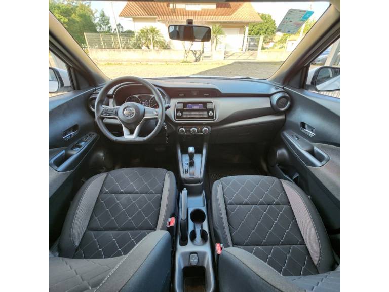 NISSAN - KICKS - 2018/2019 - Branca - R$ 82.900,00