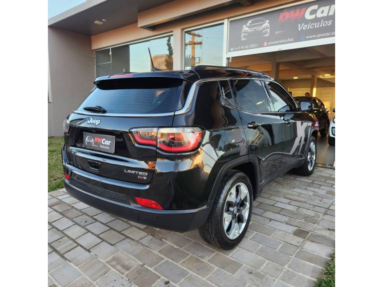 JEEP - COMPASS - 2016/2017 - Preta - R$ 91.900,00