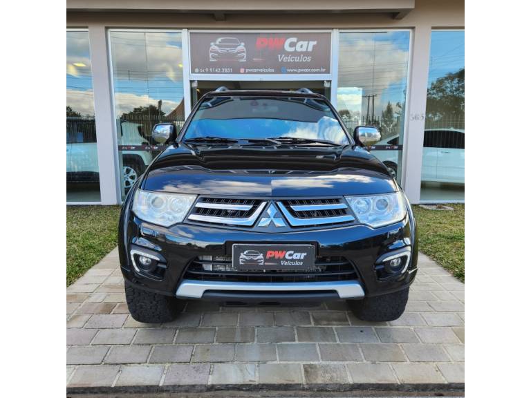 MITSUBISHI - PAJERO DAKAR - 2016/2017 - Preta - R$ 157.900,00