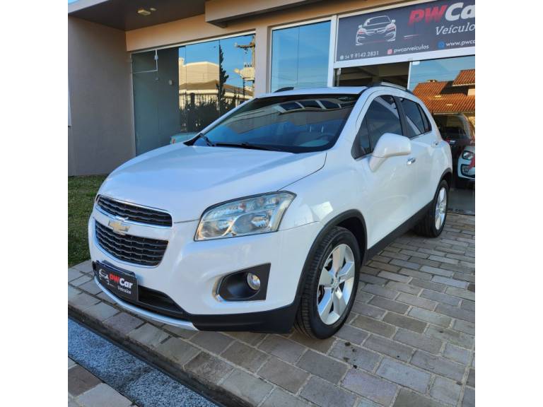 CHEVROLET - TRACKER - 2014/2014 - Branca - R$ 68.900,00