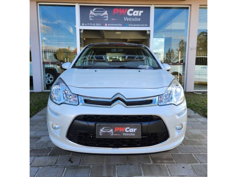 CITROËN - C3 - 2013/2014 - Branca - R$ 41.900,00